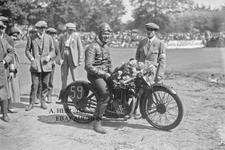 Sunbeam factory racer Francisquet 1925 French Grand Prix Bol d’Or photo racing 2