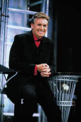 Presenter Henny Huisman on tv show SOUNDMIXSHOW 1990s Historic Old Photo