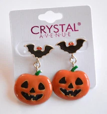 Halloween Pumpkin & Bats Post Earrings / Silver-tone Set / Orange Jack-o-Lantern