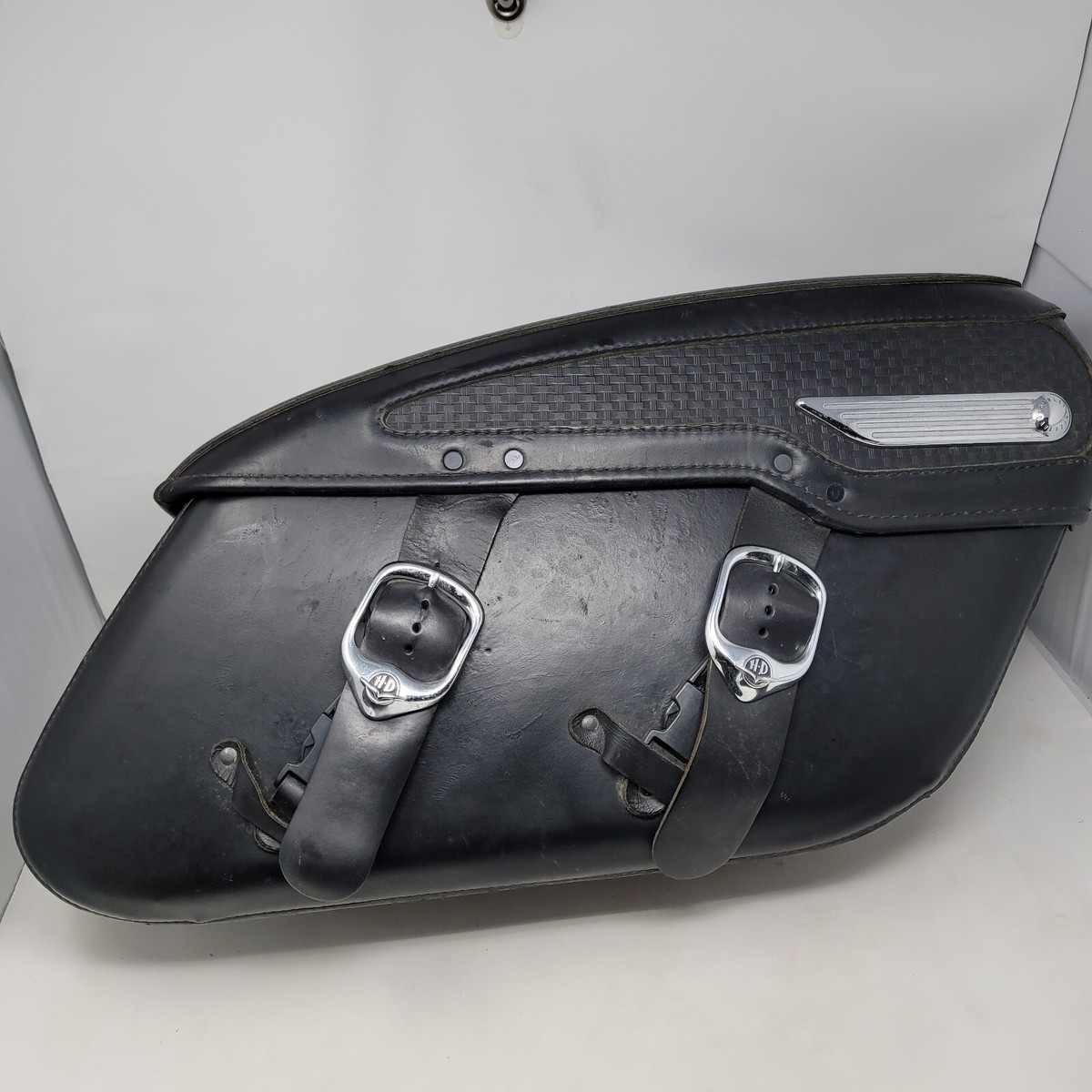 Harley Davidson Road King Classic 1995 Through 2007 OEM 07395 07396  Saddlebags