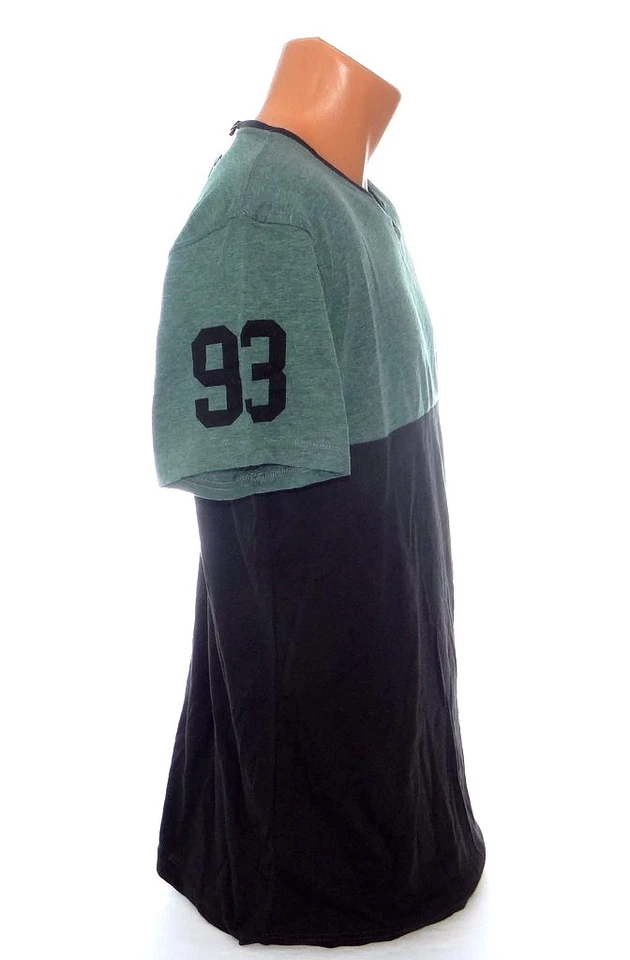 Camiseta Zoo York Verde y Negra Cuello en V Manga Corta Juvenil Niño XL 18/20 Foto 3 de 4