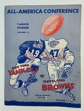 1947 (12/14 NY Yankees v Cleveland Browns AAFC Championship Football Prog FR+/GD