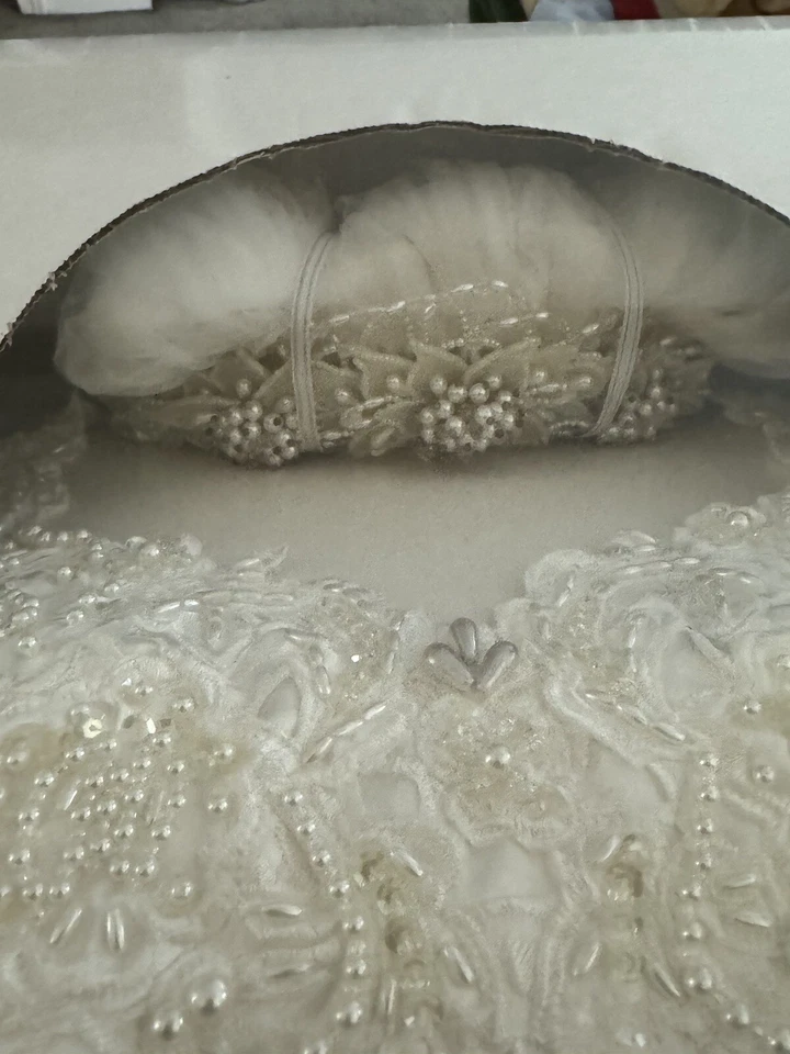 Davids Bridal Wedding Dress - Image 3 of 4