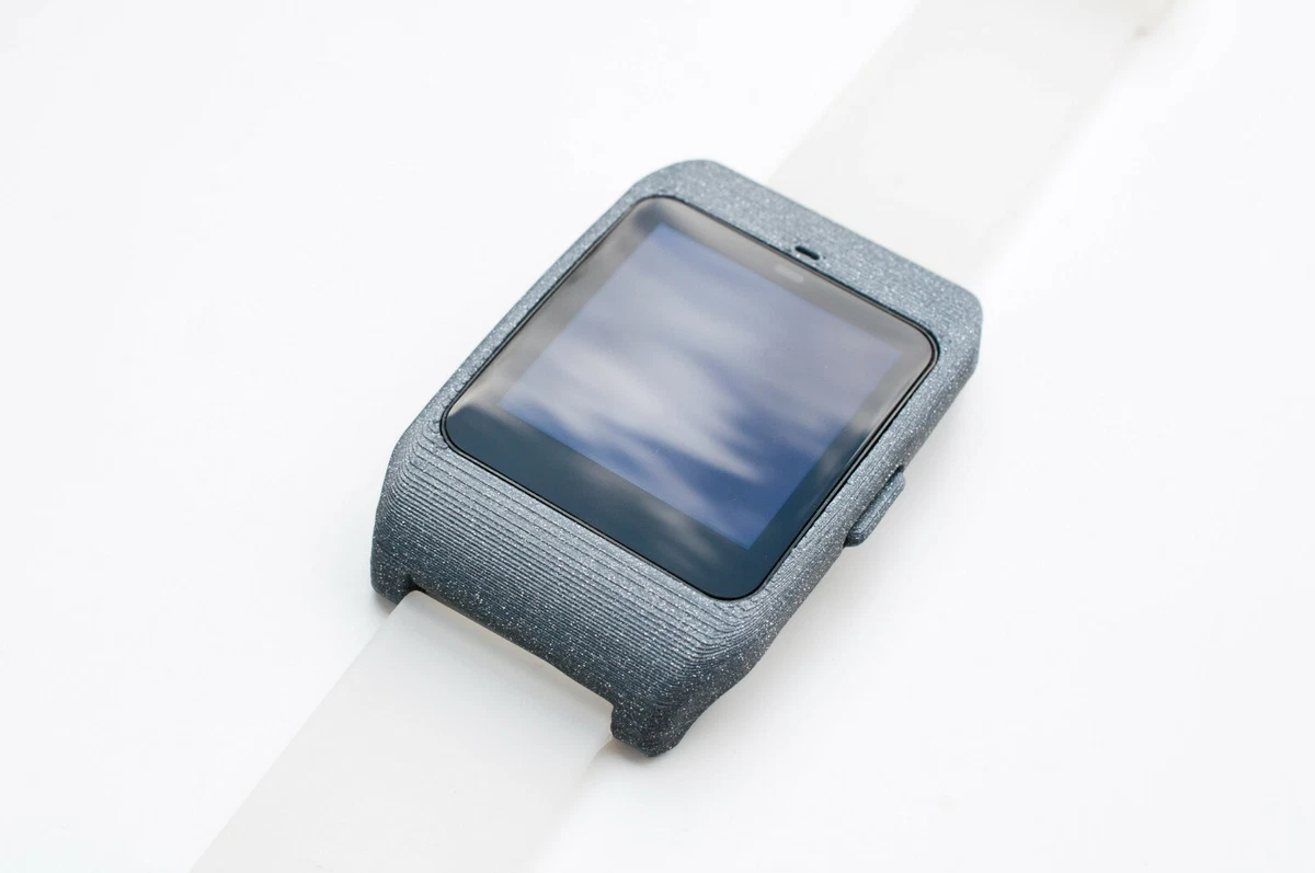 Sony SmartWatch 3 SWR-50 housing/adapter with clear silicone strap
