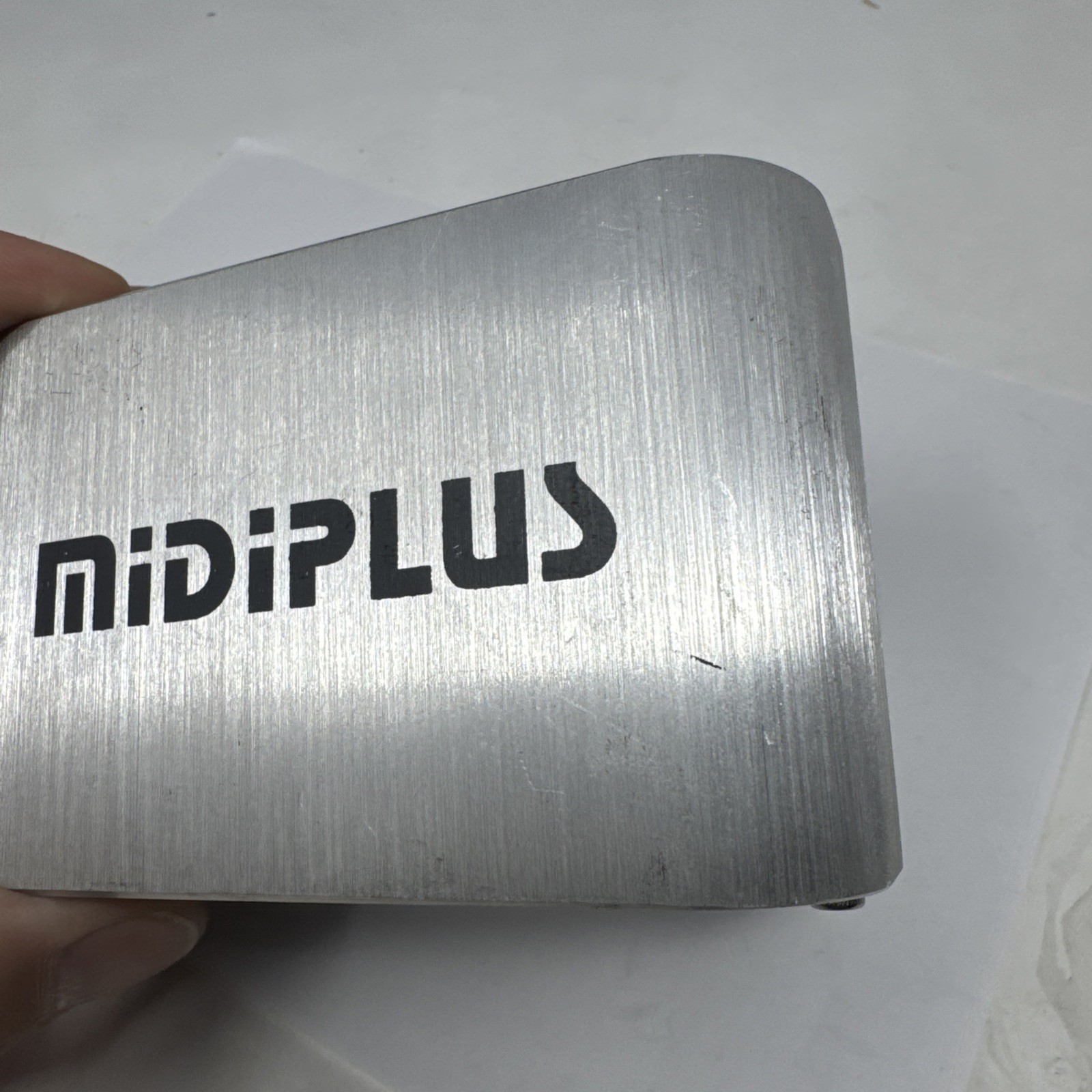 MIDIPlus MIDI 4x4 Interface USB MIDI 