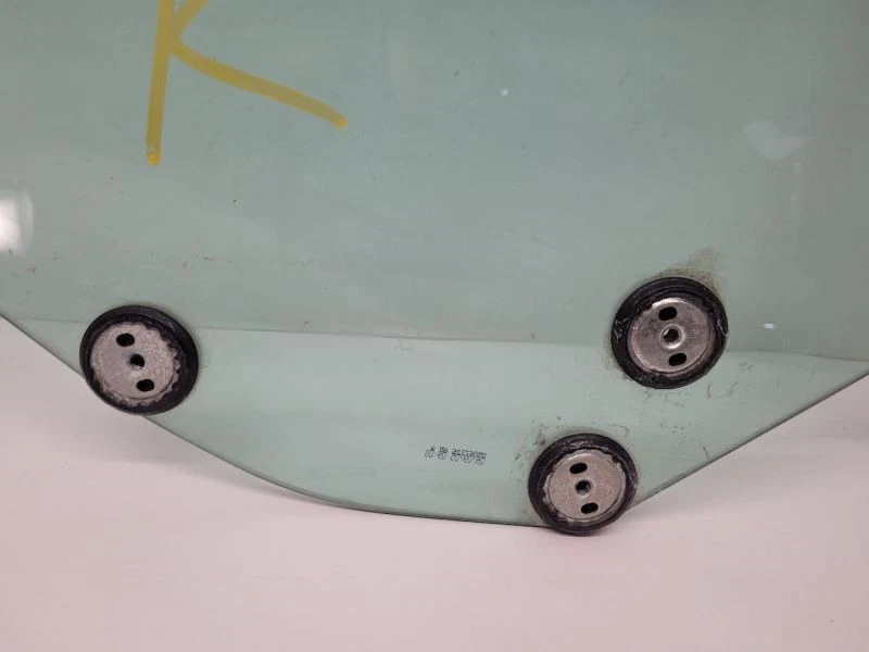 05-08 CHRYSLER PT CRUISER Passenger Right RH Quarter Glass Convertible 05067226A Foto 3 de 4