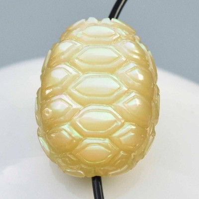 Schildkröte Muschel Design Perlen Geschnitzter Jade Turbo Vertikal Gebohrt 2.39g