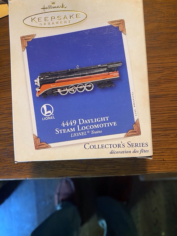 Hallmark QX8087 4449 Daylight Steam Locomotive LionelTrains  Ornament Excellent