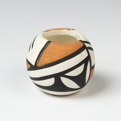 Isleta Pueblo Miniature Polychrome Pottery Ceramic Art Signed ED 3/4'' Southwest