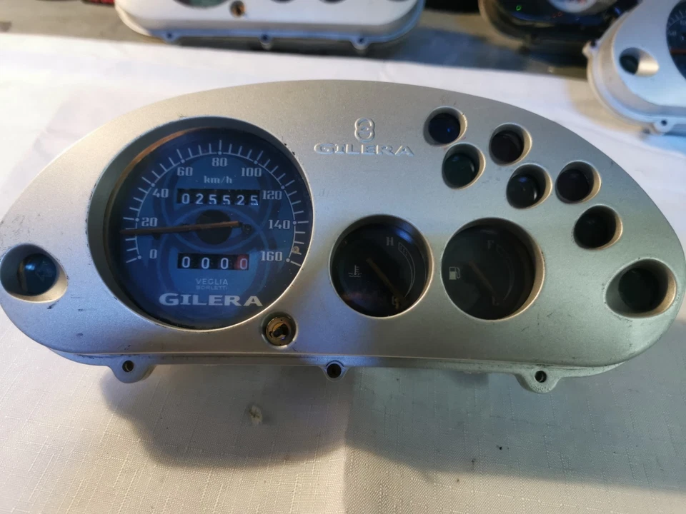 Strumentazione Tachimetro Contachilometri Gilera Runner 50 125 180 2t SP 98 2002 - Immagine 2 di 4