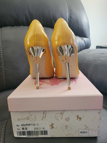 Sailor Moon Gracegift Heels - Size 5.5 