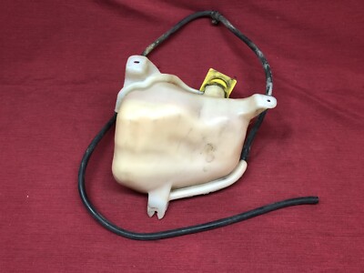 1999-2004 Jeep Grand Cherokee 4.0 Engine Coolant Reservoir 