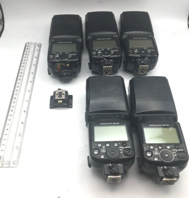 Nikon Lot of 5 Shoe Mount Flash Speedlight SB-900 For Parts or Repair