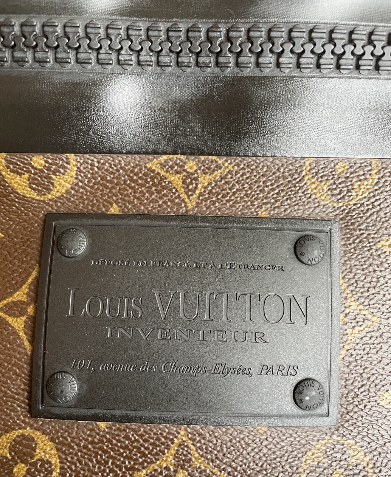 Louis Vuitton M40399 Monogram Waterproof Messenger Bag Crossbody  