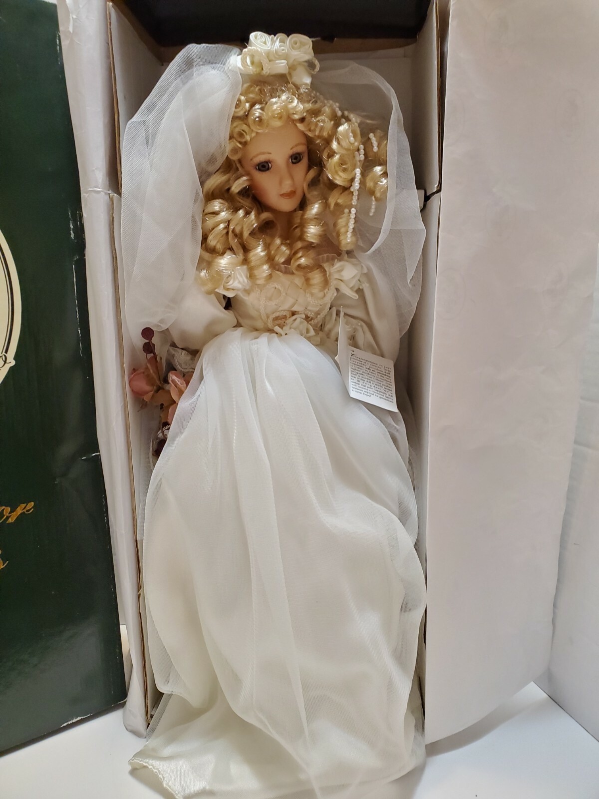Geppeddo Collectors Series 21" Porcelain Bride Doll in Original Box eBay
