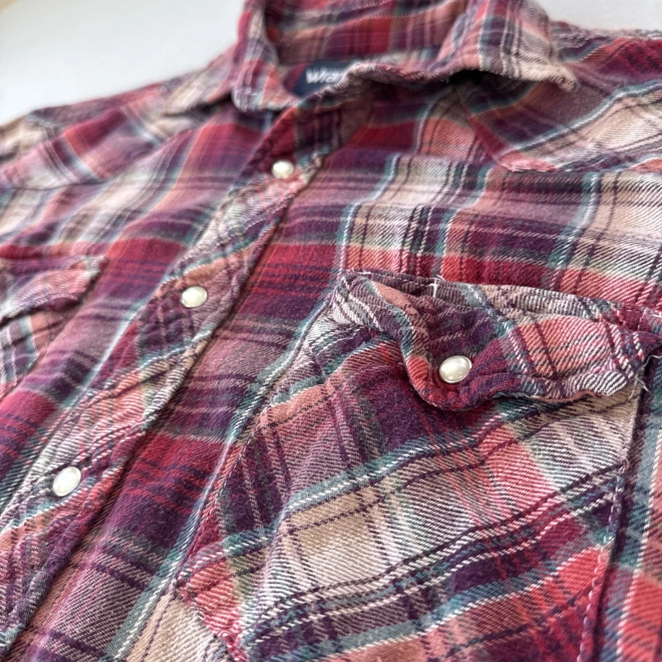 Vintage Wrangler Shirt Mens Medium Red Beige Plaid Pearl Snap Flannel Western - Image 2 of 4