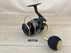 Daiwa 23 BG SW 4000D-CXH Spinning reel Black/Gold Metal (2023 model)