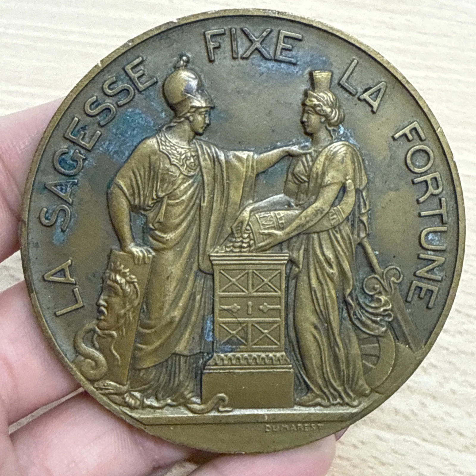 Médaille La Sagesse Fixe La Fortune En Bronze Dumarest
