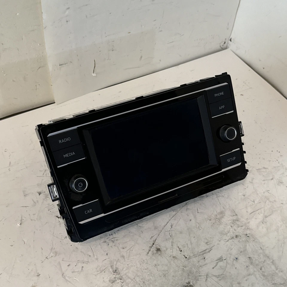 2019 VOLKSWAGEN JETTA MULTIMEDIA PLAYER RADIO STEREO OEM 17A035868 - Image 4 of 4