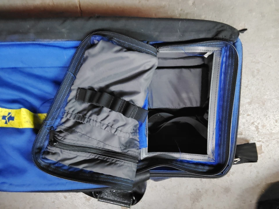 A1000 Medical Trauma Oxygen Kit Bag (USED) - Image 3 of 4