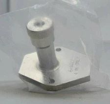 678827 / 4 T/C MOUNT ADAPTOR / APPLIED MATERIALS AMAT