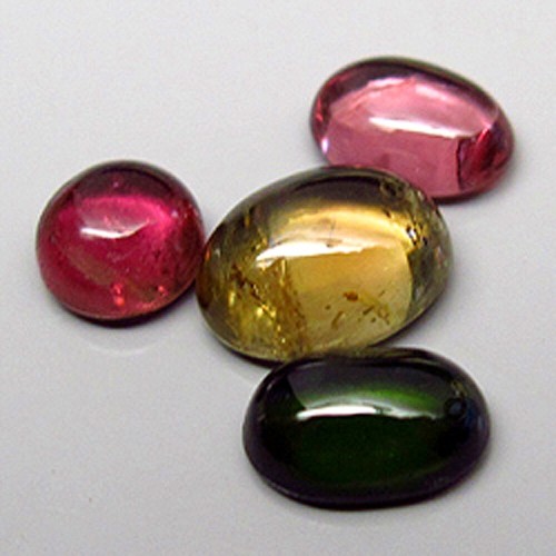 FANTASTIC SET! 3.10ct.Top Multi Color Tourmaline Mozambique Oval Cabochon 6x4mm. - Picture 2 of 4