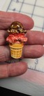 2 Vtg. Lapel pins ICE CREAM CONE HEART 1982 Hallmark and a metal cone — photo 5