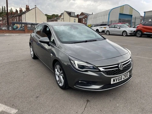 2019 Vauxhall Astra, photograph 23
