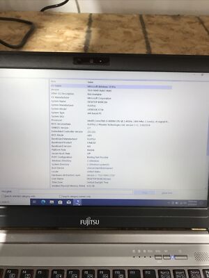 Fujitsu Lifebook E734 13.3” Core i3-4000M @ 2.30GHz 4GB RAM 320GB