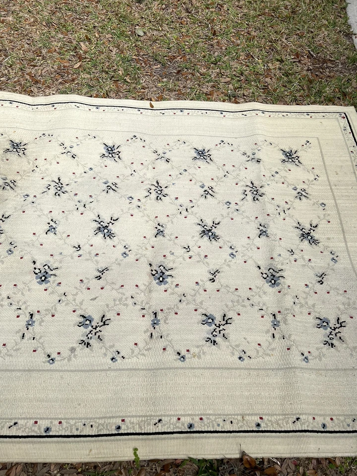 De colección. Alfombra Couristan 100 % lana enganchada a mano beige floral 7 pies 9,75”x 5 pies 5,25” Foto 4 de 4