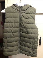 Girls Peyton Parker Large Hooded Puffer Vest Green Sleeveless NWOT