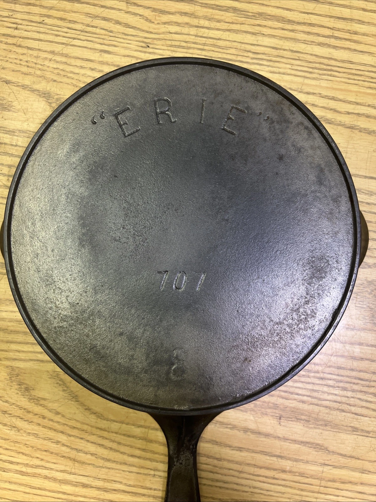 Pre Griswold Erie #8 Third Series Cast Iron Skillet 707 Antique