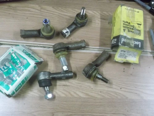 ROVER SD1 NEW TRACK TIE ROD END - JOB LOT OF 5