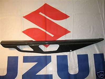 Passend für Suzuki B-King 1300 Echt Carbon Kettenschutz Chain guard 28533190