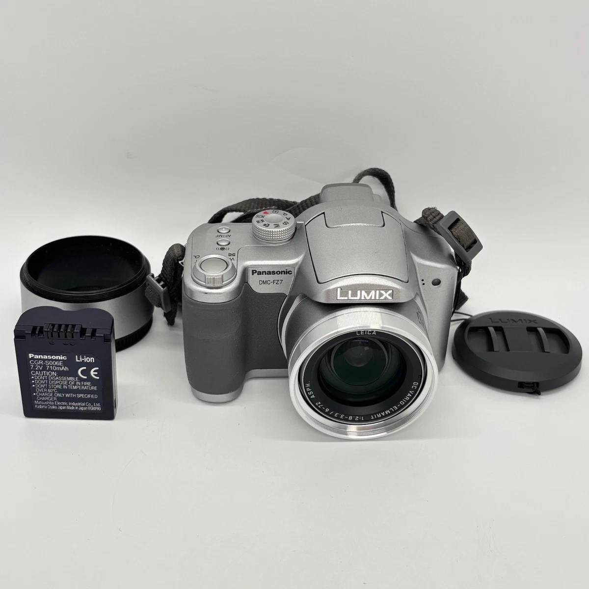【美品】 パナソニック Panasonic LUMIX DMC-FZ7 #319 Amazon.com : Panasonic DMC-FZ7 6MP Digital Camera with 12x Optical