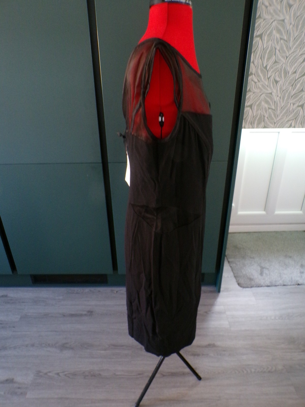 New With Tags--Ladies M And S Per Una Speziale Black Lined Dress Size 16    (7) image 4