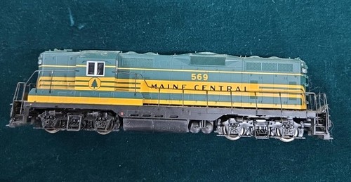 HO Athearn EMD GP7, MEC Maine Central #569 DCC ready | eBay