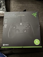 Razer Wolverine V3 Tournament Edition Wired Gaming Controller for Xbox,PC-Black