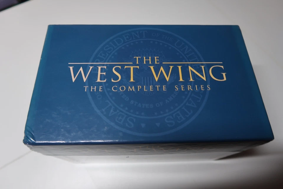 The West Wing The Complete Series Collectors Set Seasons 1-7 DVD Box Set PAL VGC - Image 3 of 4