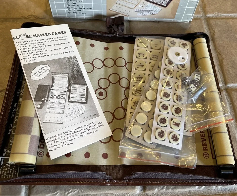 Vintage Globe Master Games 15 Magnetic Games Chess Mill Checkers Travel Case Fun - Image 4 of 4