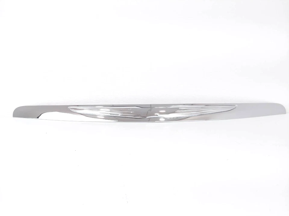 Para Chrysler 200 11-14 Capó Moldura Parrilla Emblema Modificado Insignia 05182602AB Foto 2 de 4