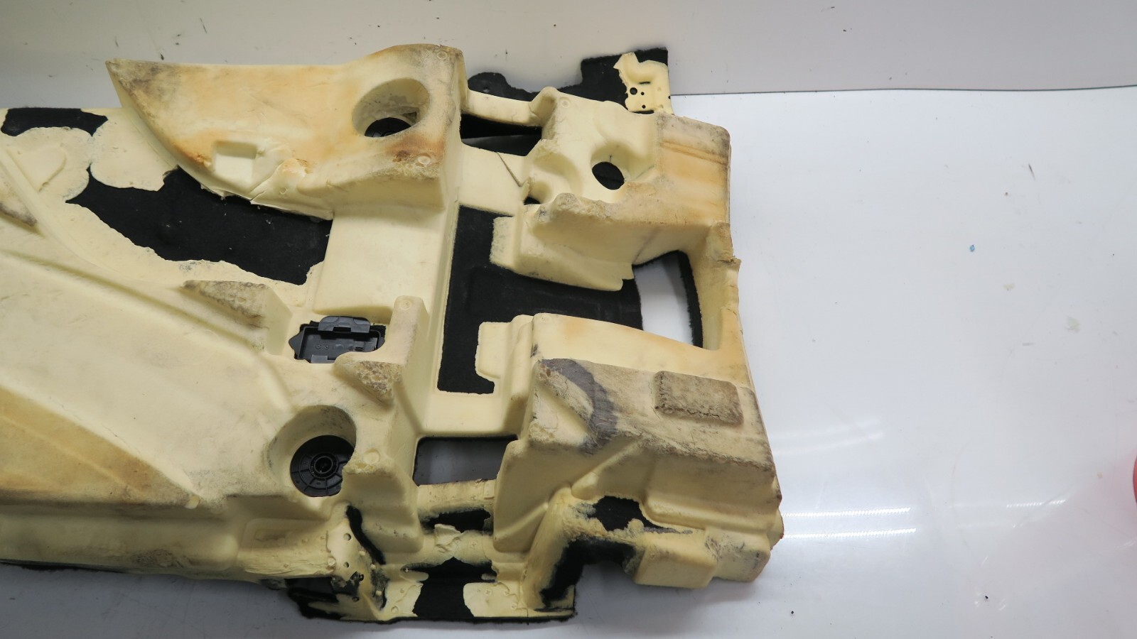 2014-2019 Maserati Ghibli OEM Right Front Passenger Side Floor Carpet