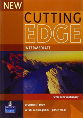 New Cutting Edge: Intermediate: Student's Book: Interme - Paperback NEW Cunningh