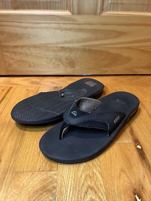 Men's Size 13 Black REEF Brand Fanning Bottle Opener Flip Flop Sandals in EUC