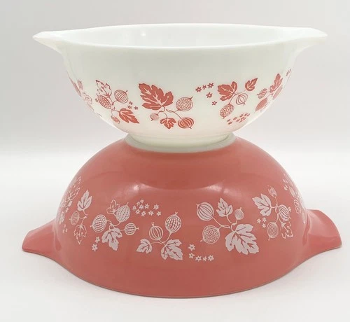 Vintage PYREX Pink Gooseberry Cinderella Mixing Bowl Two Piece Set #443 & #444