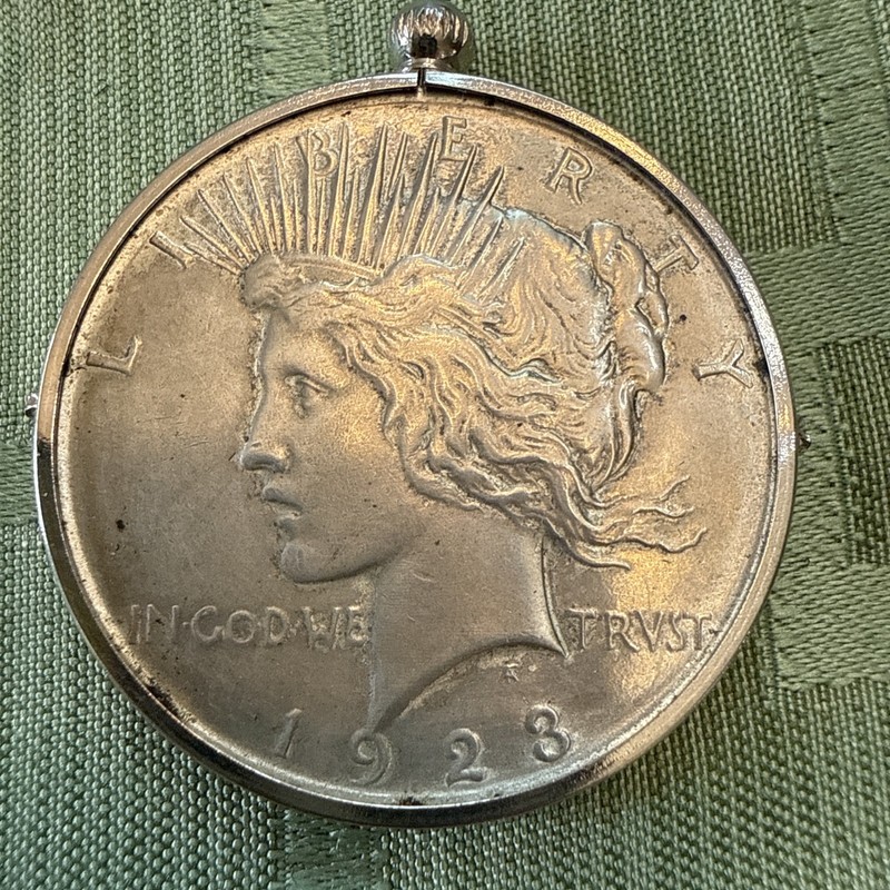 1923 PEACE SILVER DOLLAR No Mint Mark Vintage US Coin Circulated