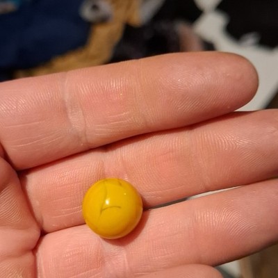 Single Yellow Swirl Style Glass Toy Marble, Machine Made - Ages 4-7 & Up