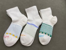 3 pairs Women's Bombas Solid Cushion Quarter Socks Size M 8-10.5