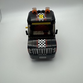 LEGO 60084 City Racing Bike Transporter 99% Minifigures Truck Motorcycles Trophy