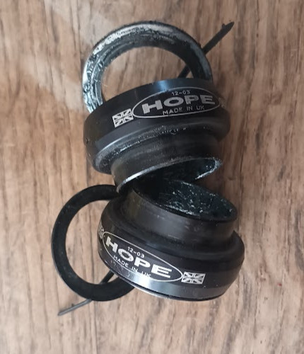 hope headset 1 1/8 / DH / Black